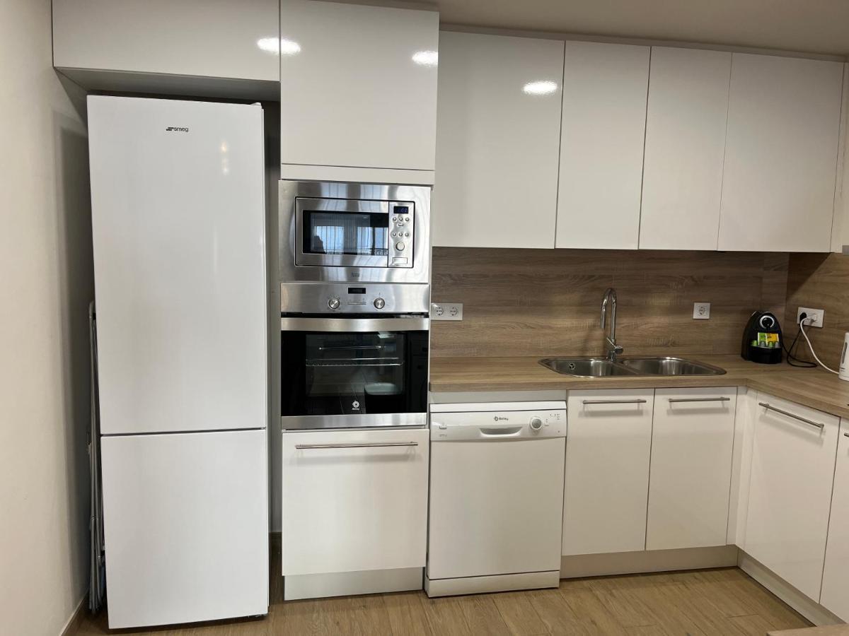Apartamento En La Playa. Free Parking. Free Wifi L' Escala Dış mekan fotoğraf