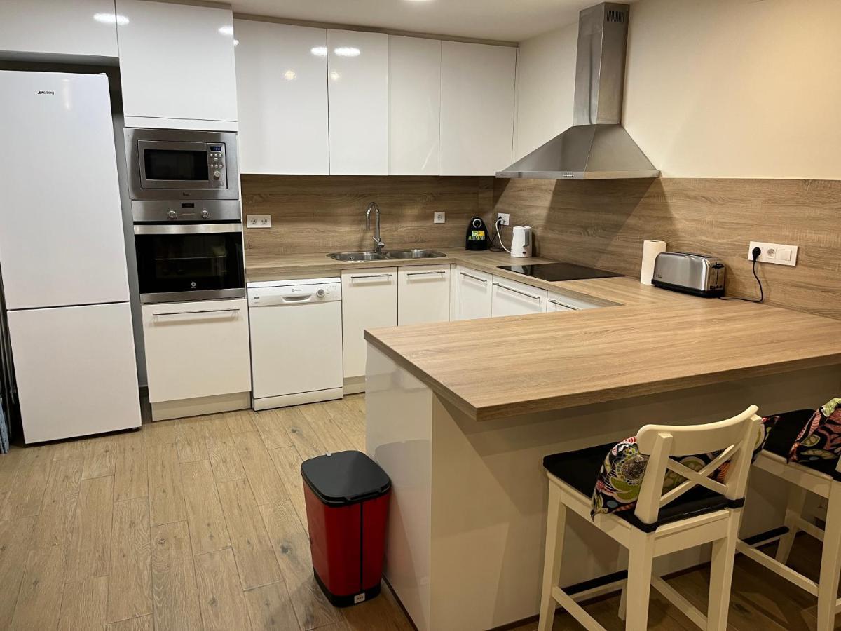 Apartamento En La Playa. Free Parking. Free Wifi L' Escala Dış mekan fotoğraf